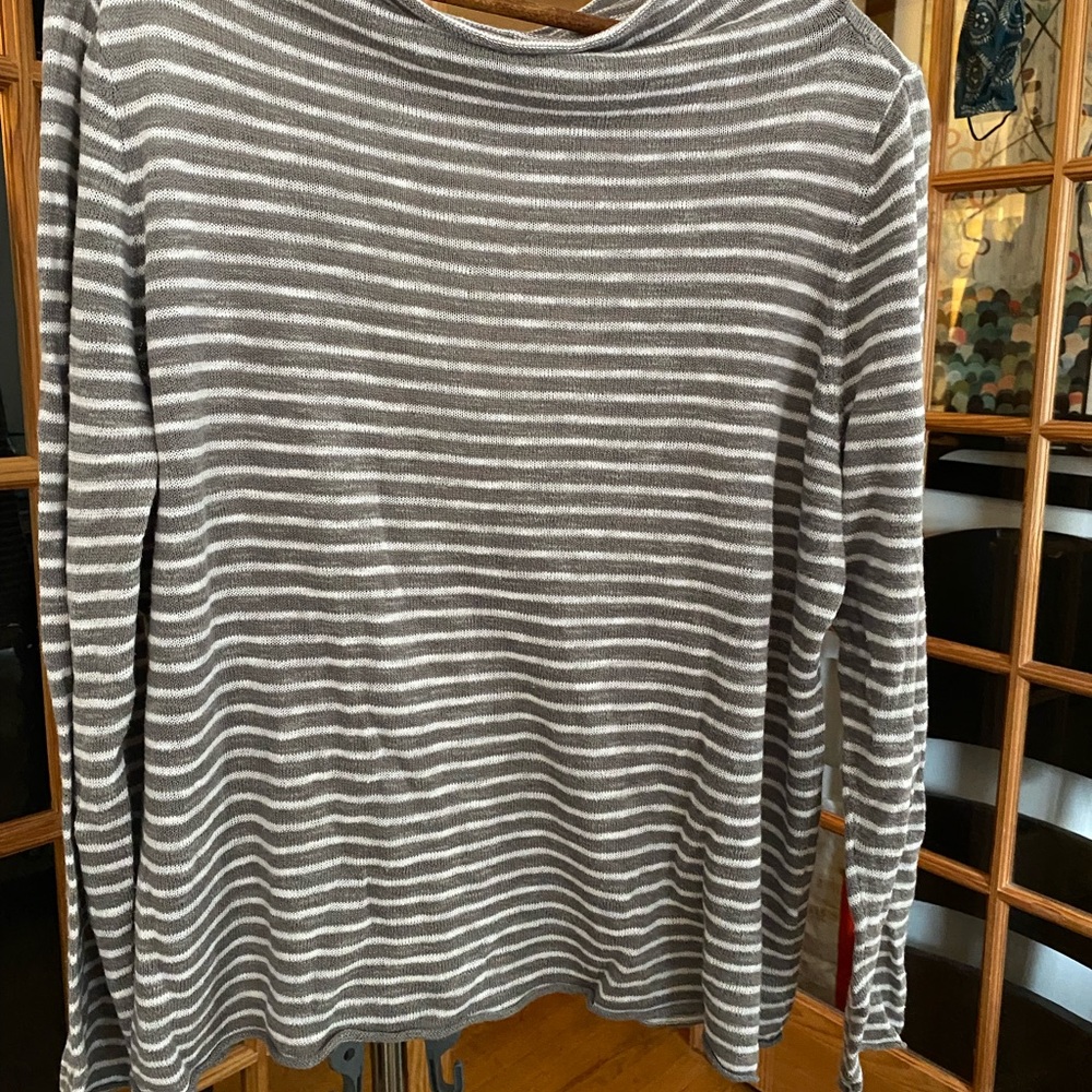 Gray Striped Women's Sweater - Picture 4 of 4